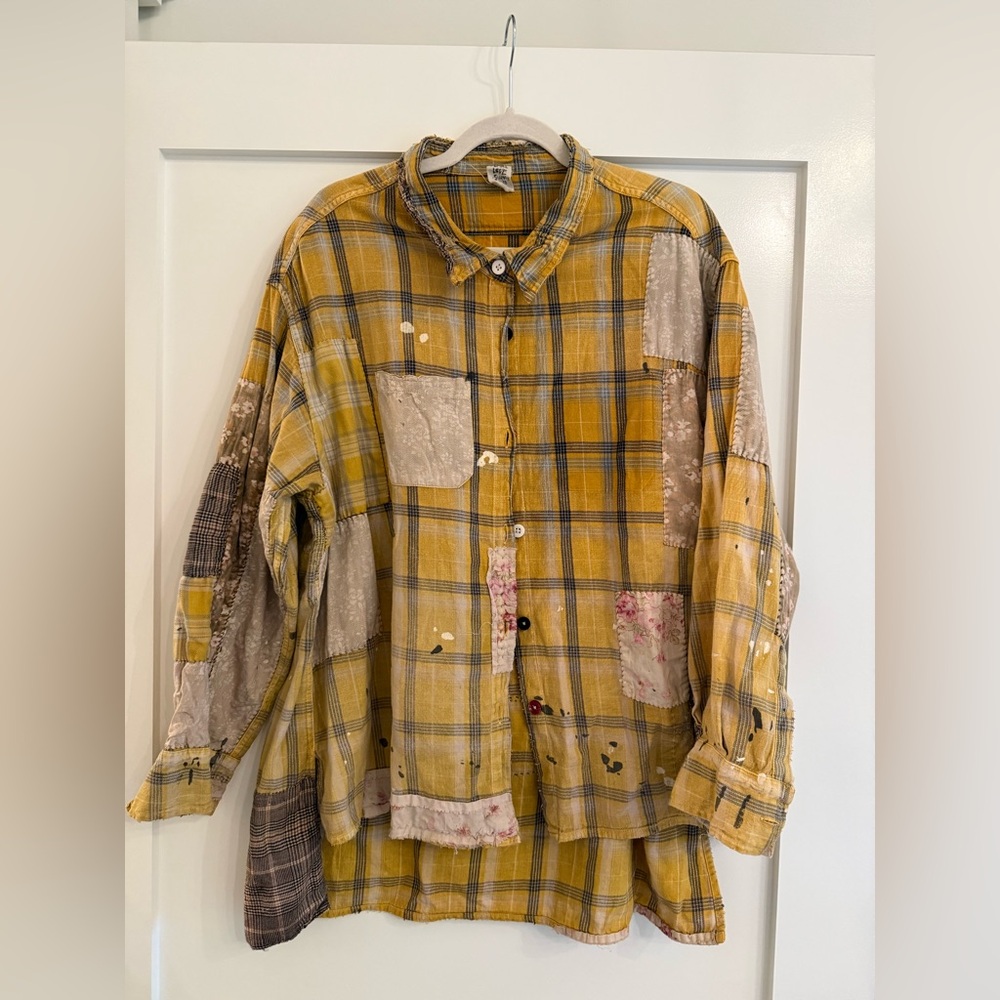Magnolia Pearl Adison Workshirt in the "Butterscotch" OSFM EUC 
🌻